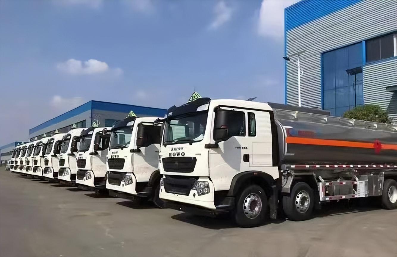 罐车混用行业习以为常？这条运输链上谁该担责